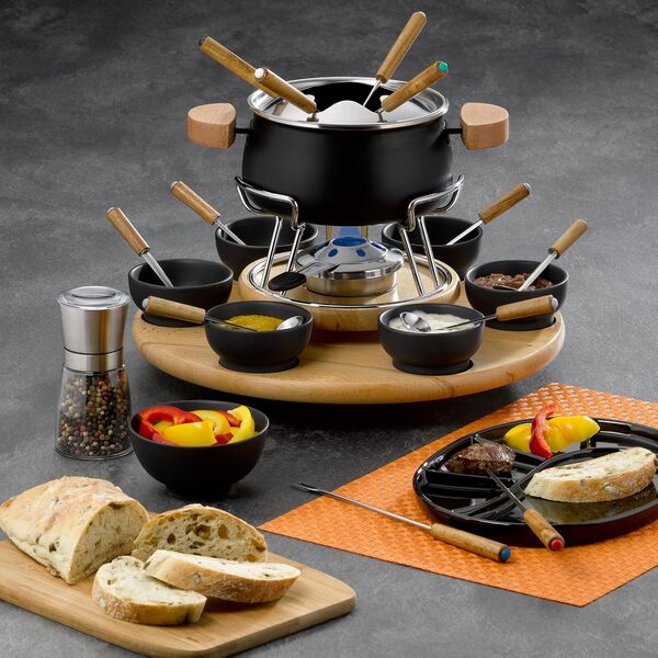 kela Set à fondue à la viande 23 pièces, set à fondue pour 6 personnes NATURA, fondue avec plateau en bois pivotant, fourchettes, petits bols, support de fourchette, support de pâte combustible