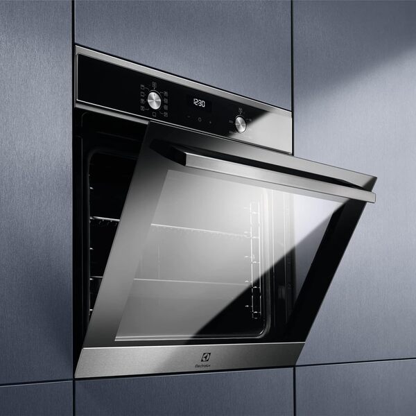 Electrolux Serie600 Four à encastrer multifonction, capacité 70 L, EOF5H40BX, cuisson à plusieurs niveaux, nettoyage AquaClean, SurroundCook, fonction pizza, 594 x 595 x 567 mm, acier inoxydable [Classe énergétique A]
