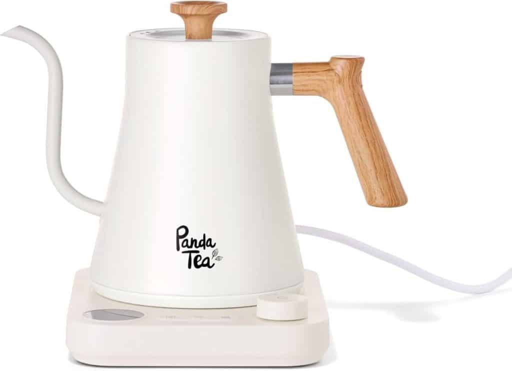 Test de la bouilloire Panda Tea à col de cygne 900 ml : précision et efficacité