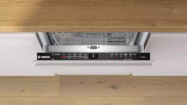 Découvrez notre analyse détaillée du Bosch SPV2HKX42E : un lave-vaisselle compact alliant efficacité, connectivité et design moderne pour optimiser votre cuisine.