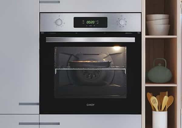 Découvrez notre test complet du four multifonction Candy FIDCP X625 L : un appareil qui allie efficacité énergétique et design moderne pour sublimer votre cuisine.