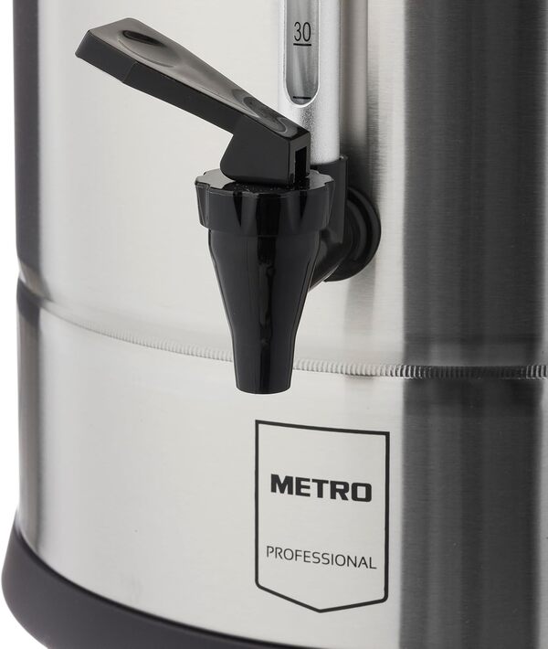 Découvrez notre test du percolateur metro professional GCM4015, l'appareil puissant de 15 litres et 1 650 watts qui promet une préparation de café efficace pour les grandes occasions.