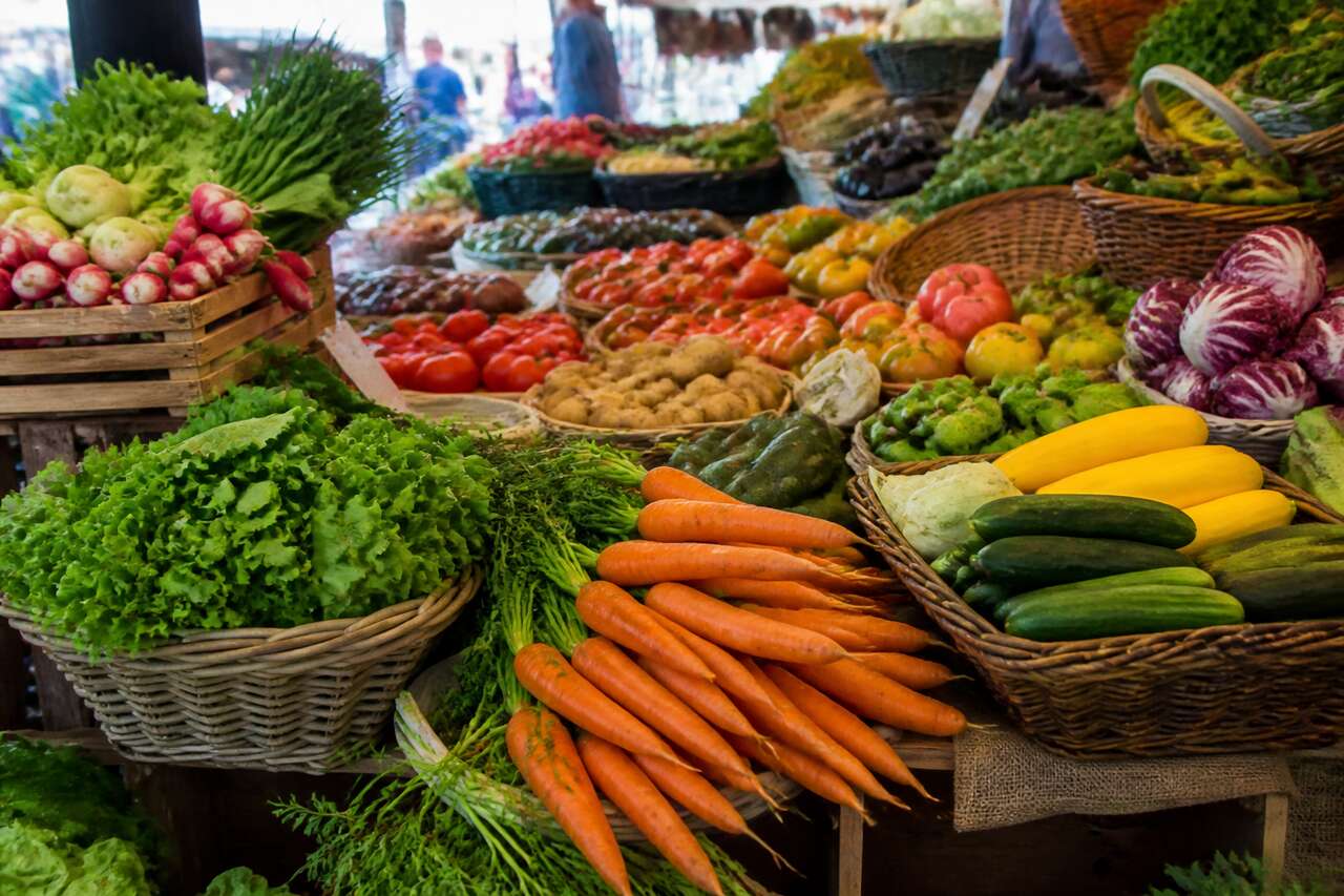 Privilégier les produits de saison et locaux Privilégier les produits de saison et locaux